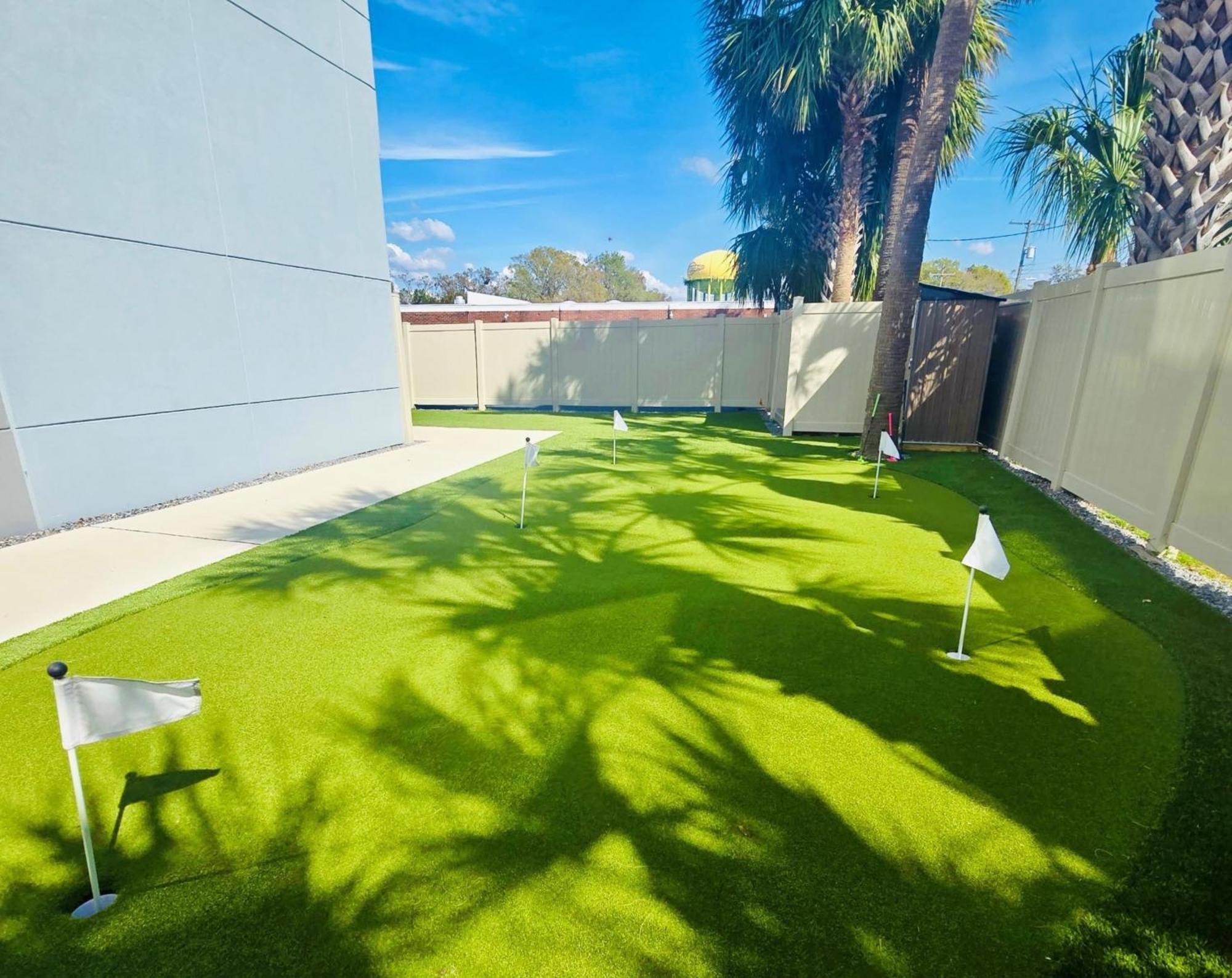Holiday Inn Express & Suites Tampa Stadium - Airport Area By Ihg Exterior foto